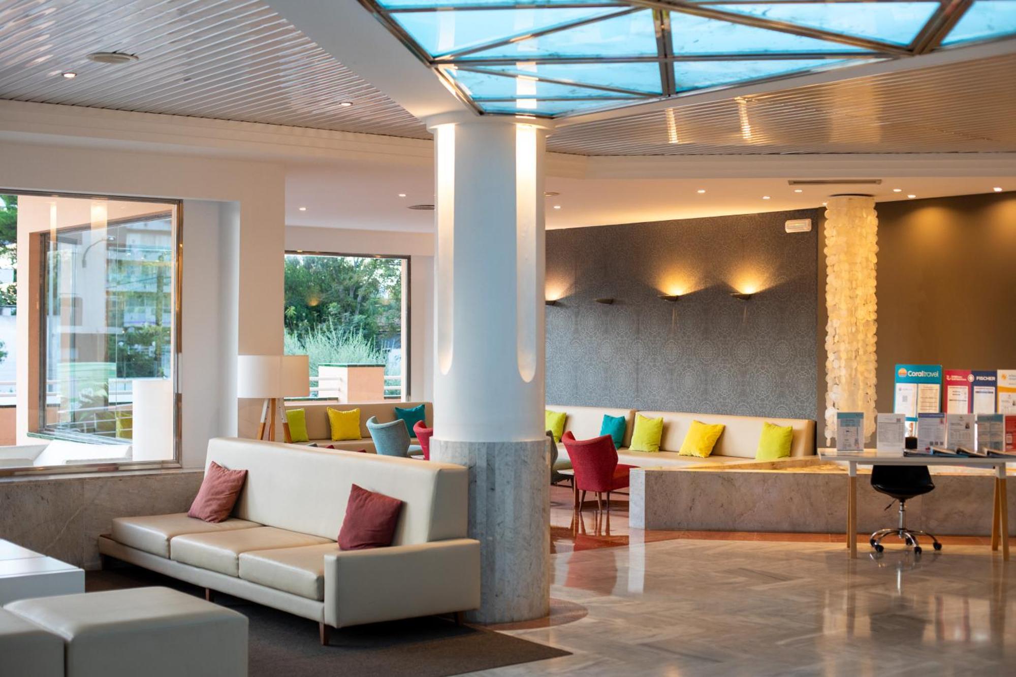 Hotel Mariant Park Sa Coma  Exterior photo